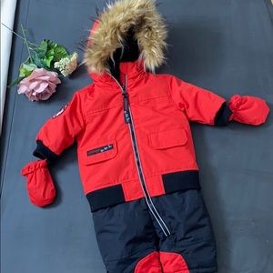 Canada Weathergear Size 6/9 Months